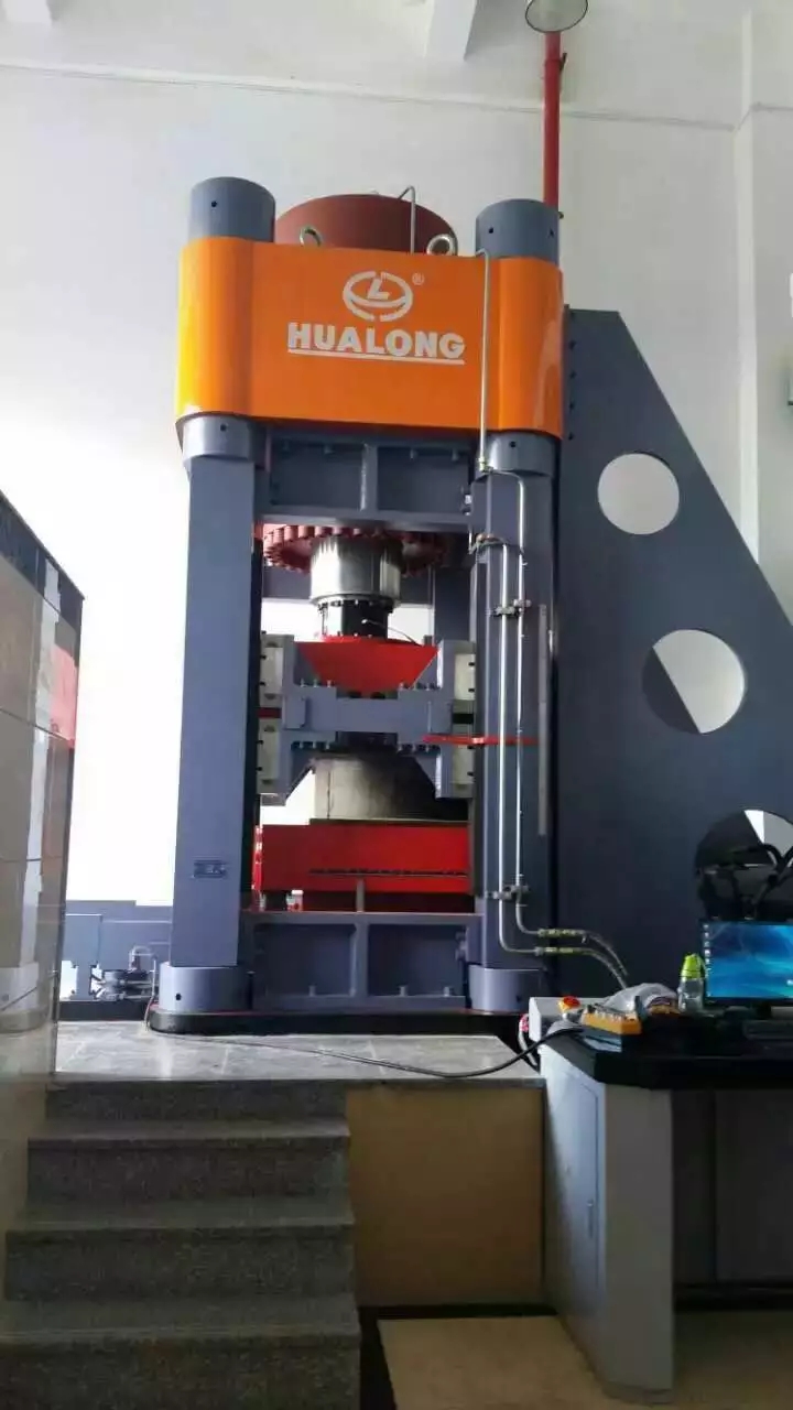 HUALONG 1500tons (15,000kN,15MN) Machine Successfully Installed