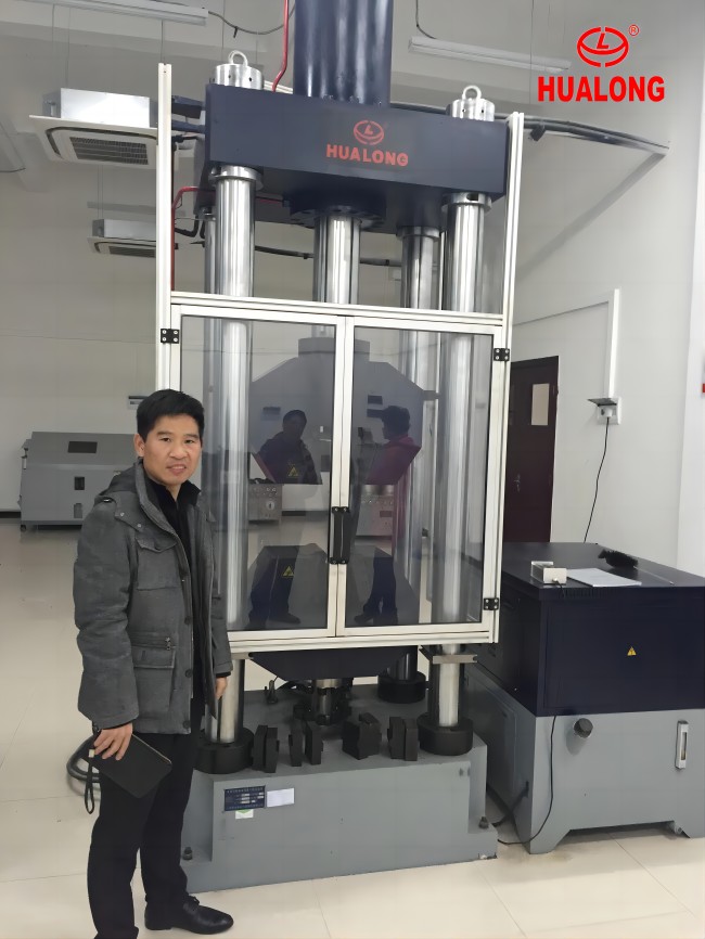 ASTM E190 Hualong Single Space Hydraulic Universal Testing Machine Installed in French Laboratory