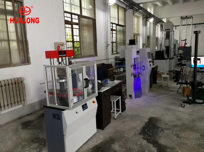 Compression Testing Machine and Universal Testing Machine are ready for Malaysia laboratory