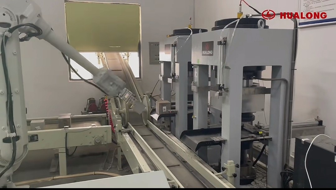 HLCTM Computer Controlled Compression Testing Machine